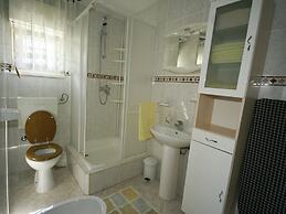 Charming Apartment in Vinisce With Jetty