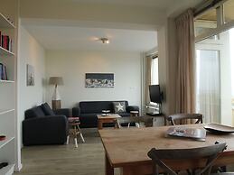 Cosy Apartment in Noordwijk aan Zee With Balcony