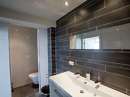 Cosy Apartment in Noordwijk aan Zee With Balcony