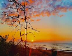 Bungalow in Mielenko Baltic Coast With Garden