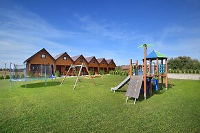 Bungalow in Mielenko Baltic Coast With Garden