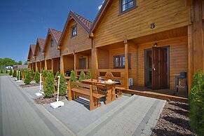 Bungalow in Mielenko Baltic Coast With Garden