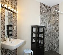 Group Villa With Pool & Sauna