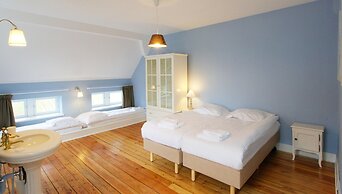 Group Villa With Pool & Sauna