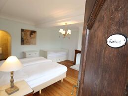 Cosy Holiday Home in Wanze With Sauna