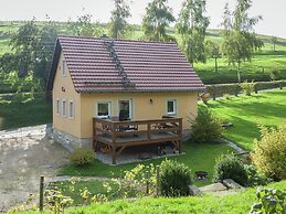 Charming Holiday Home in Hohnstein ot Lohsdorf