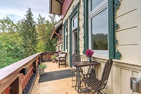 Rustic Holiday Home With Sauna