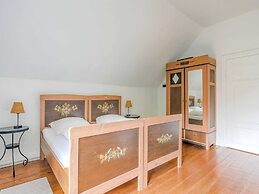 Rustic Holiday Home With Sauna