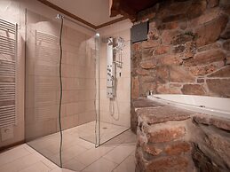 Holiday Home With Sauna in Viechtach