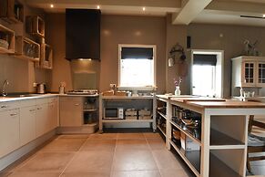 Spacious Holiday Home in Beemster near Windmill