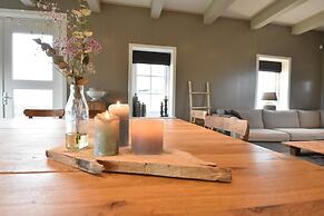 Spacious Holiday Home in Beemster near Windmill