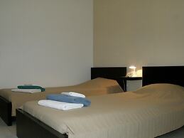 Pretty Holiday Home in Grays near Chafford Gorges Nature Park