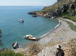 Pretty Holiday Home in Grays near Chafford Gorges Nature Park