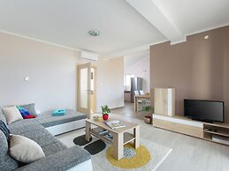 Detached Villa With Private Pool Located on Hill Overlooking Kvarner