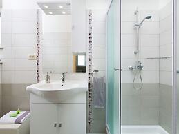 Detached Villa With Private Pool Located on Hill Overlooking Kvarner