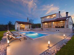 Detached Villa With Private Pool Located on Hill Overlooking Kvarner