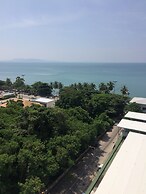 Lumpini Seaview Jomtien by Robbin