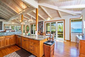 Moloa'a Bay Villa and Cottage