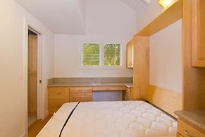 Moloa'a Bay Villa and Cottage