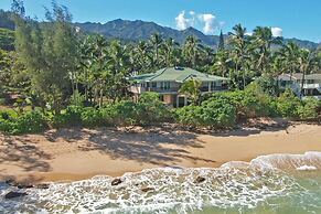 Moloa'a Bay Villa and Cottage