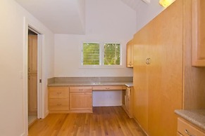 Moloa'a Bay Villa and Cottage