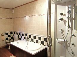 Holiday Home in Cul-des-sarts Near Forest