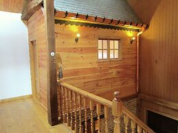 Holiday Home in Cul-des-sarts Near Forest