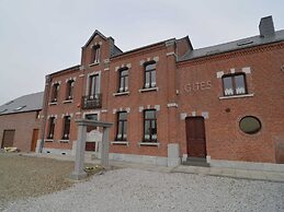 Holiday Home in Cul-des-sarts Near Forest