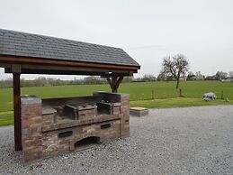 Holiday Home in Cul-des-sarts Near Forest