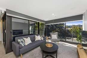 Accommodate Canberra Midnight Apartments