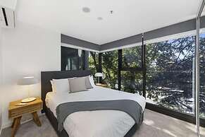 Accommodate Canberra Midnight Apartments