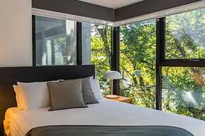 Accommodate Canberra Midnight Apartments