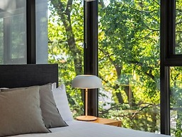 Accommodate Canberra Midnight Apartments