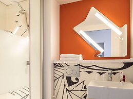 ibis budget Beauvais Aeroport