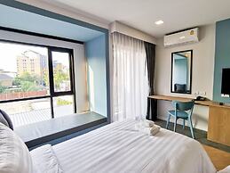 Rico Hotel Ratchadapisek 32