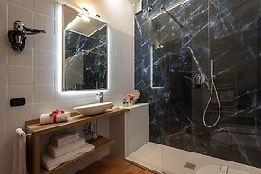 Casanova - Panoramic Rooms and Suites