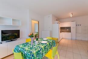 Torbole Relax, Pool & Balcony Apartment