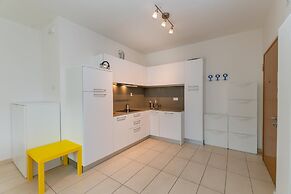 Torbole Relax, Pool & Balcony Apartment