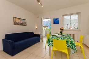 Torbole Relax, Pool & Balcony Apartment