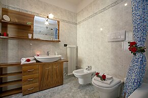 Riva Centro Apartment