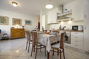 Riva Centro Apartment