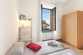 Lake View Historical Center Apartment