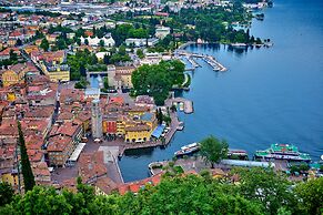 Appartamento Centro Storico Riva 2