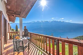 Balcone Sul Lago