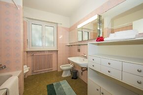 Bellevue apartment