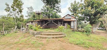 Dempak Indah Camp and Resort