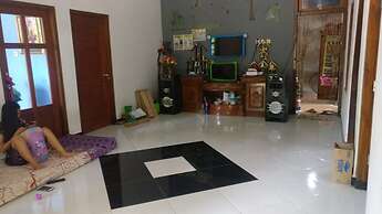 Yati Homestay - Hostel