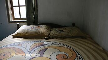 Natural Stone Homestay Syariah - Hostel