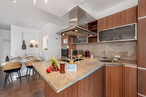 Art apartment