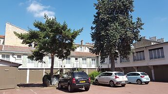 Hotel du Cheval Rouge